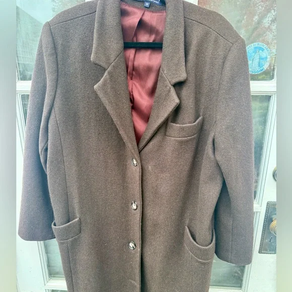 VTG Long Brown Overcoat sz Medium - Picture 3 of 12